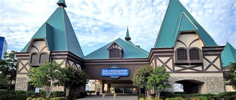 Tunica Roadhouse Hotel .
